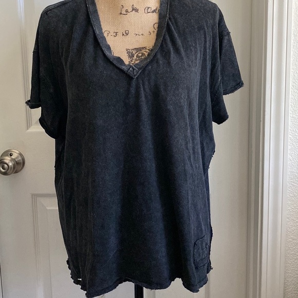 NWOT Free People We The Free Tee | Distressed V-Neck T-Shirt | Small - Picture 3 of 10